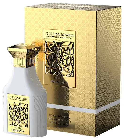 The Fragrance Pearl Harmony Extrait de Parfum 75 ml – perlweisser Flakon vor goldener Geschenkbox mit weissem Streifen